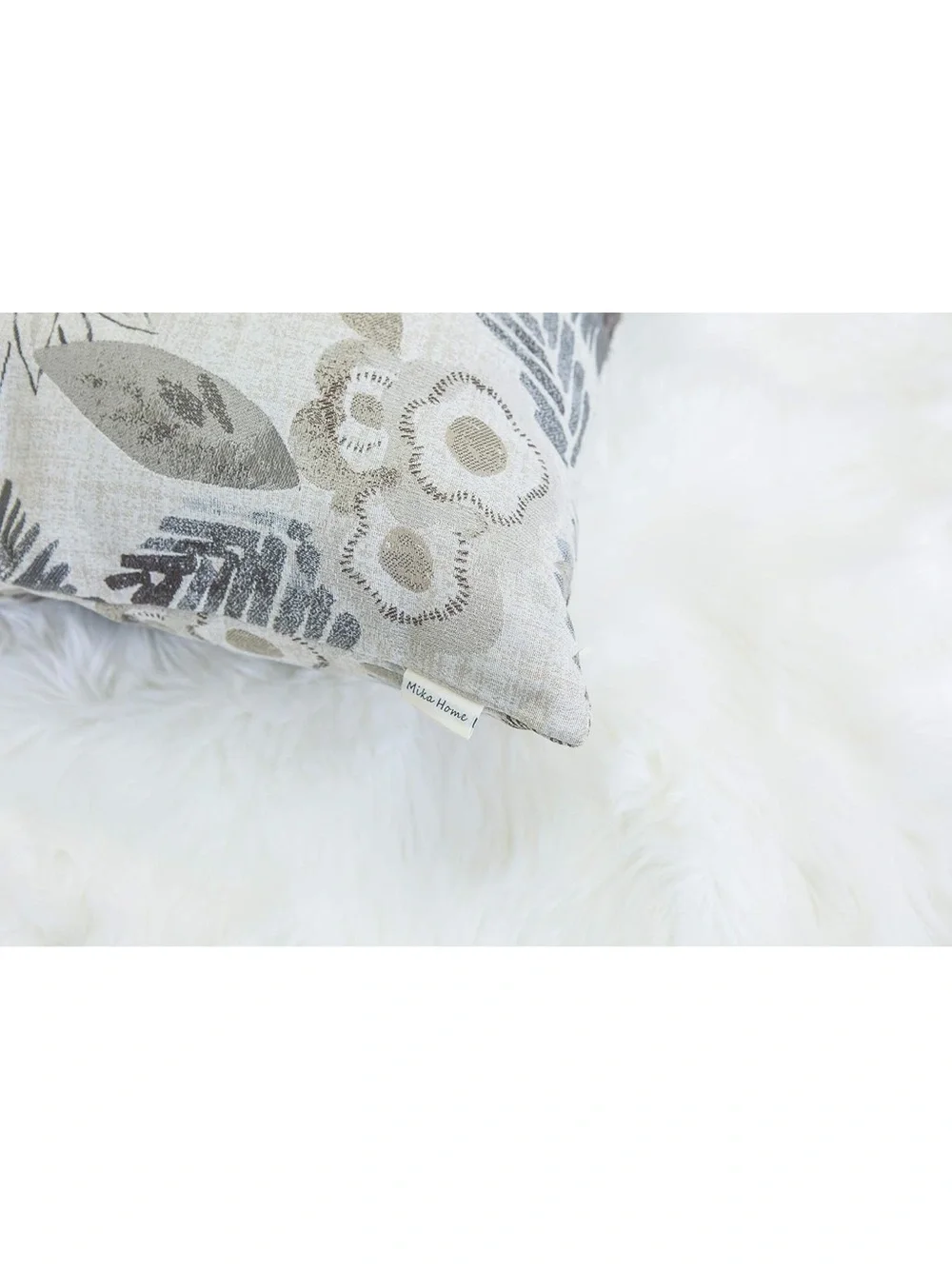 Pack Of 2 Decorative Throw Pillows Cases Cushion Cover ,20x20 (2) 1099/bb8-1